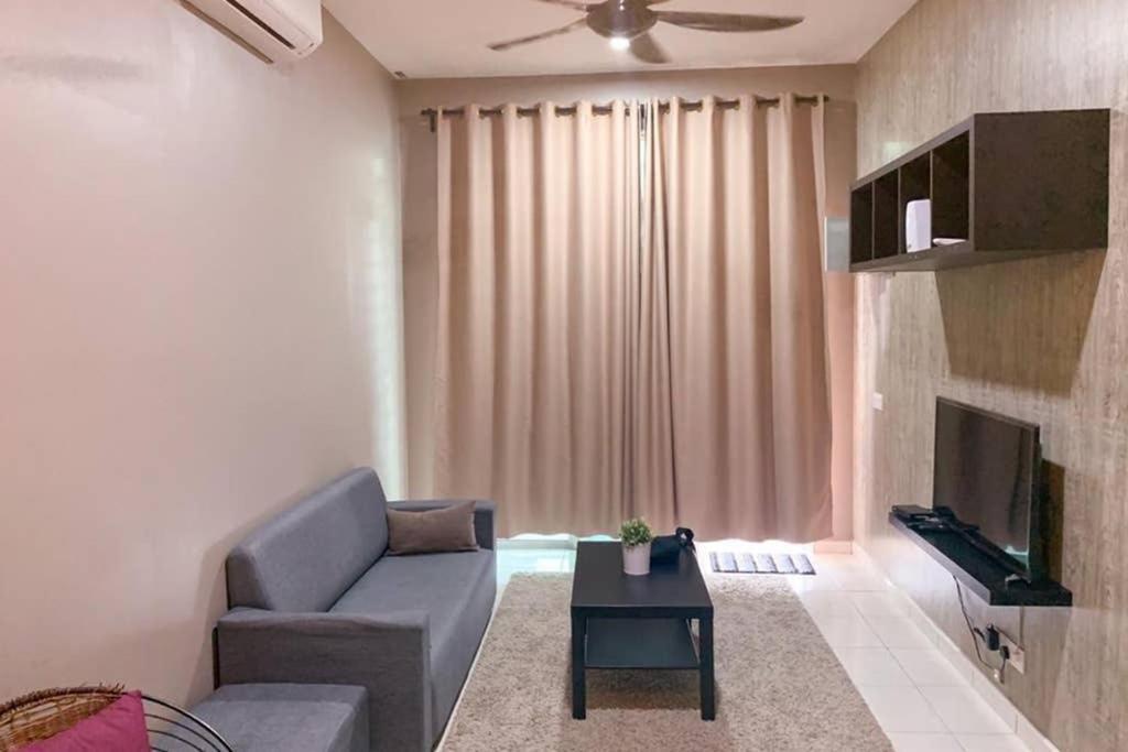 Si_Homestay4U Malacca Екстериор снимка